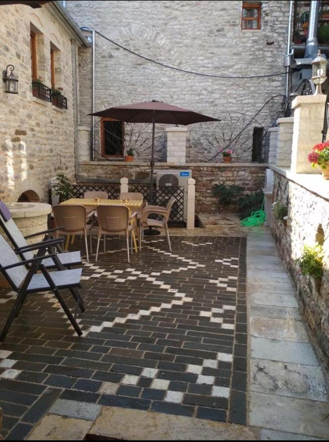 Argjiro Traditional Gjirokastër 외부 사진